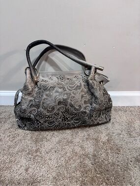 Women's Paisley-Print Shoulder Bag in Silver Gray